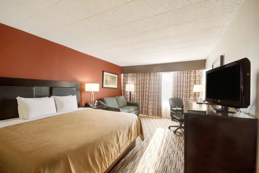 Chester Hotel and Conference Center