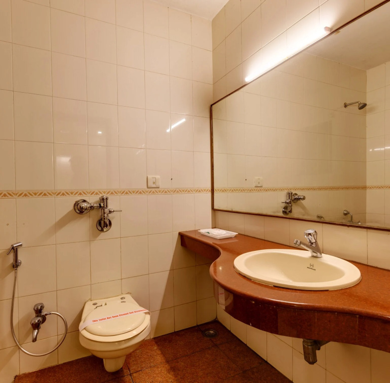 Hotel Woodland Kolhapur