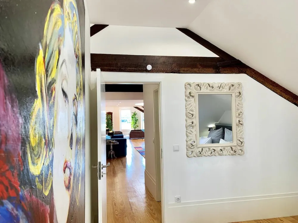 Apartment With one Bedroom in Porto, With Wonderful Mountain View, Terrace and Wifi