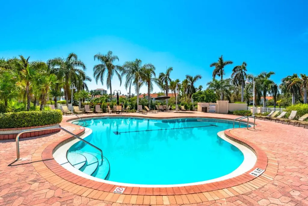 Vista Verde North 5-231, 2 Bedrooms, Sleeps 6, Golf View, Heated Pool, Spa, WiFi