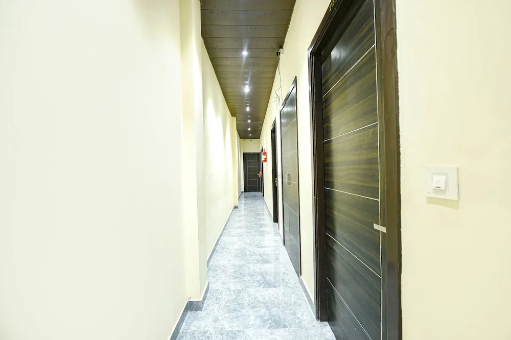 Hotel O Shiva Residency