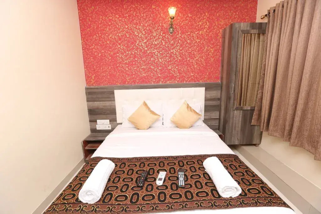 Hotel Sarah Inn by OYO Rooms