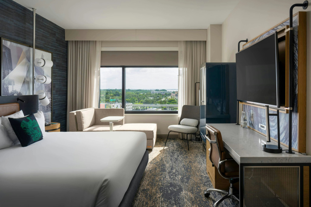 Luminary Hotel & Co., Autograph Collection