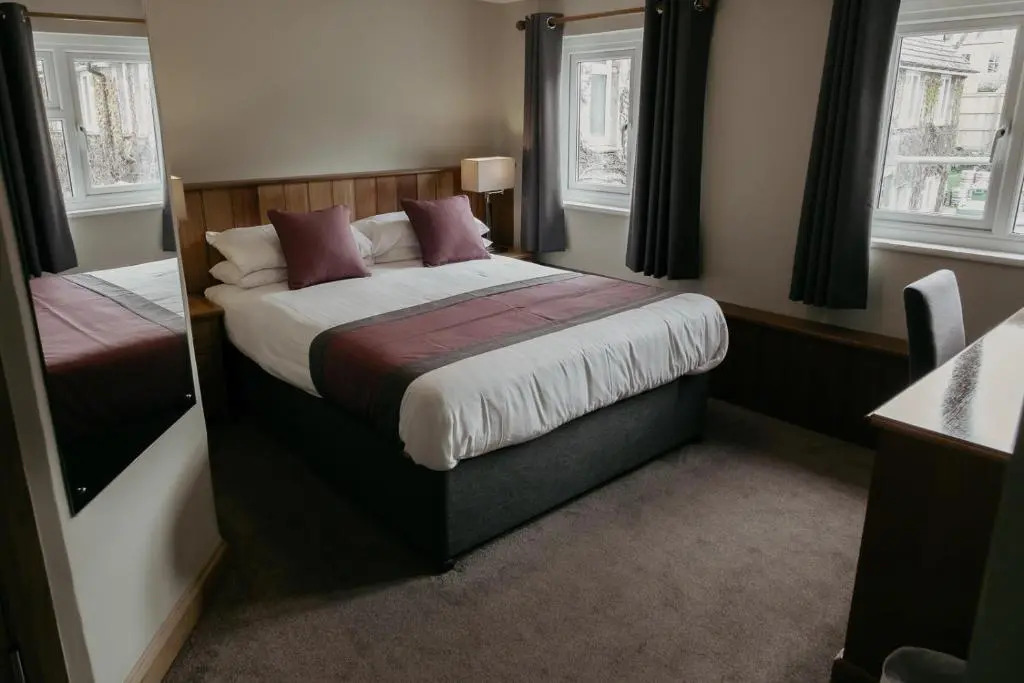 St. Davids Cross Hotel