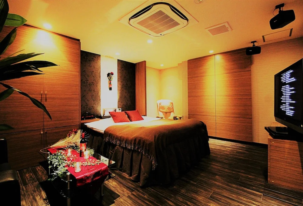 Hotel O2 - Adults Only
