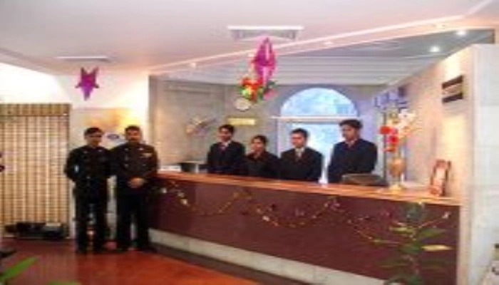 Hotel Deep Palace