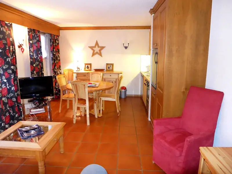 Apartment Résidence Christina Apt- 305 by Interhome