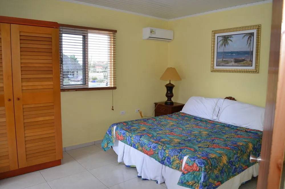 Paradise Apartments