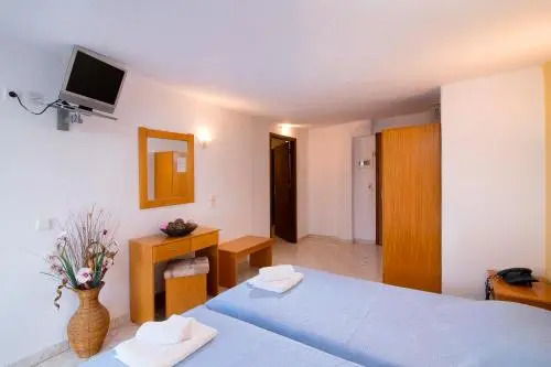 ANNA MARIA Studios