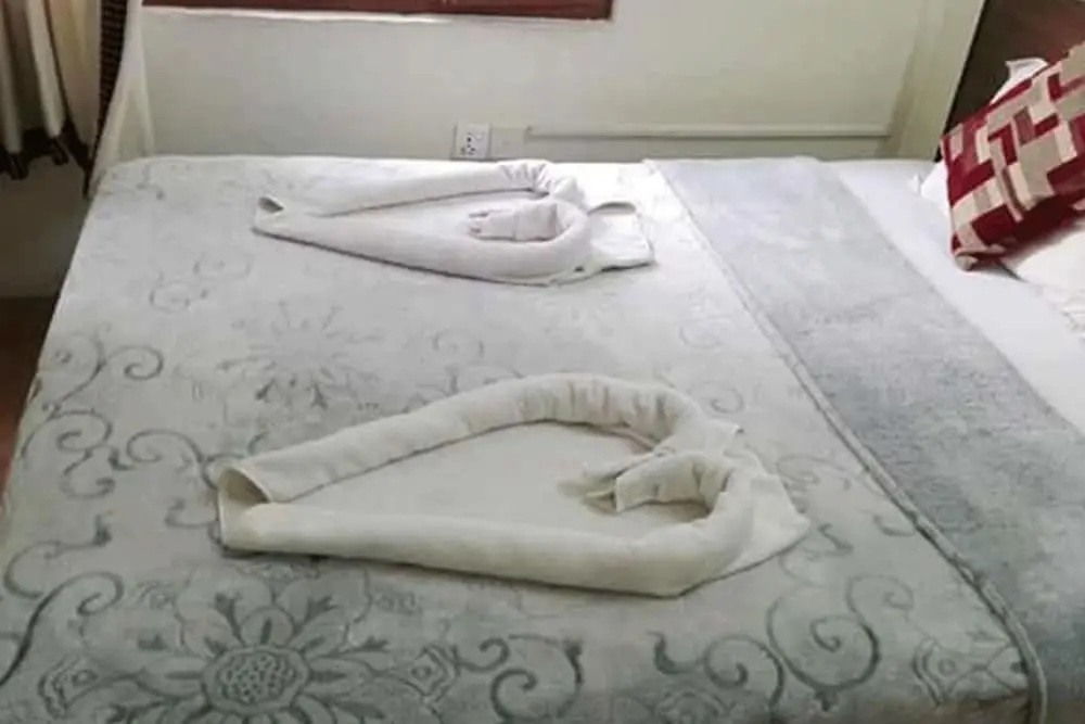 Hotel Sisters Home