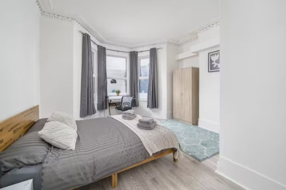 Cozy 2BR Family Apartment - London N22 Sleeps 6