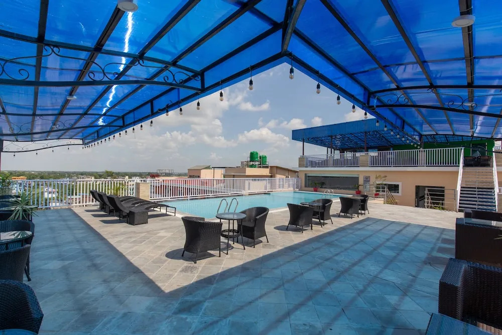 Mourya Hotel