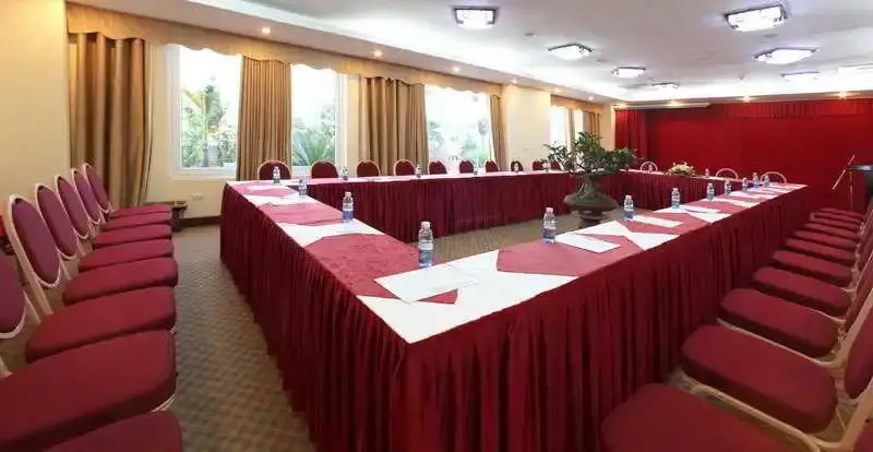 Vesna Hotel