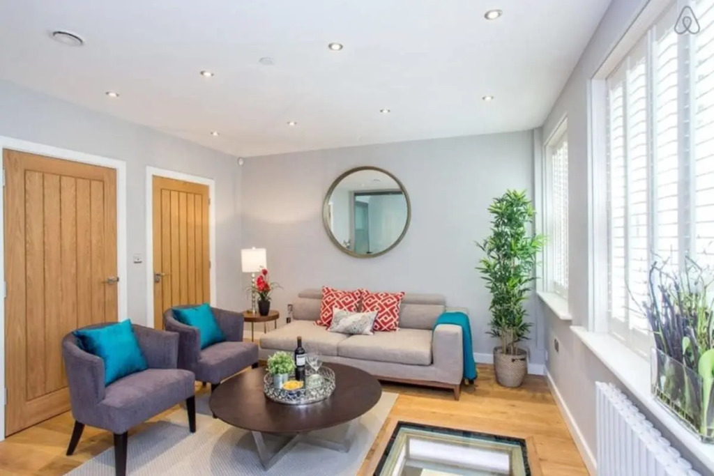 The Norfolk Escape - Beautiful & Bright 4 Mews Homes with 16BDR