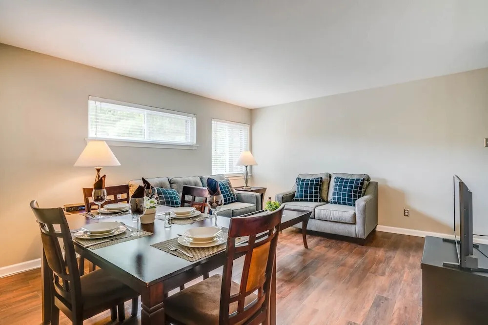 Woodley Suites & Residences