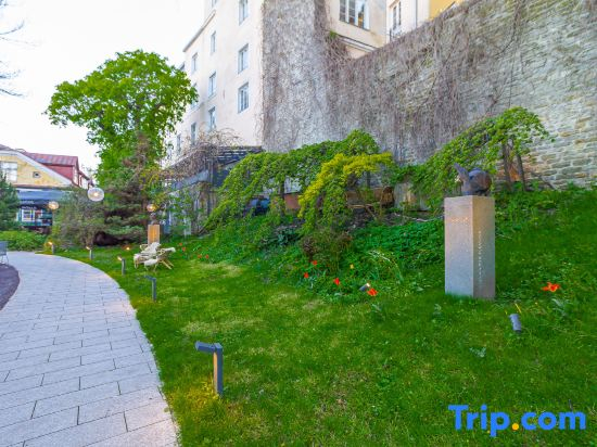 Stay in a real medieval tower (lower floors)