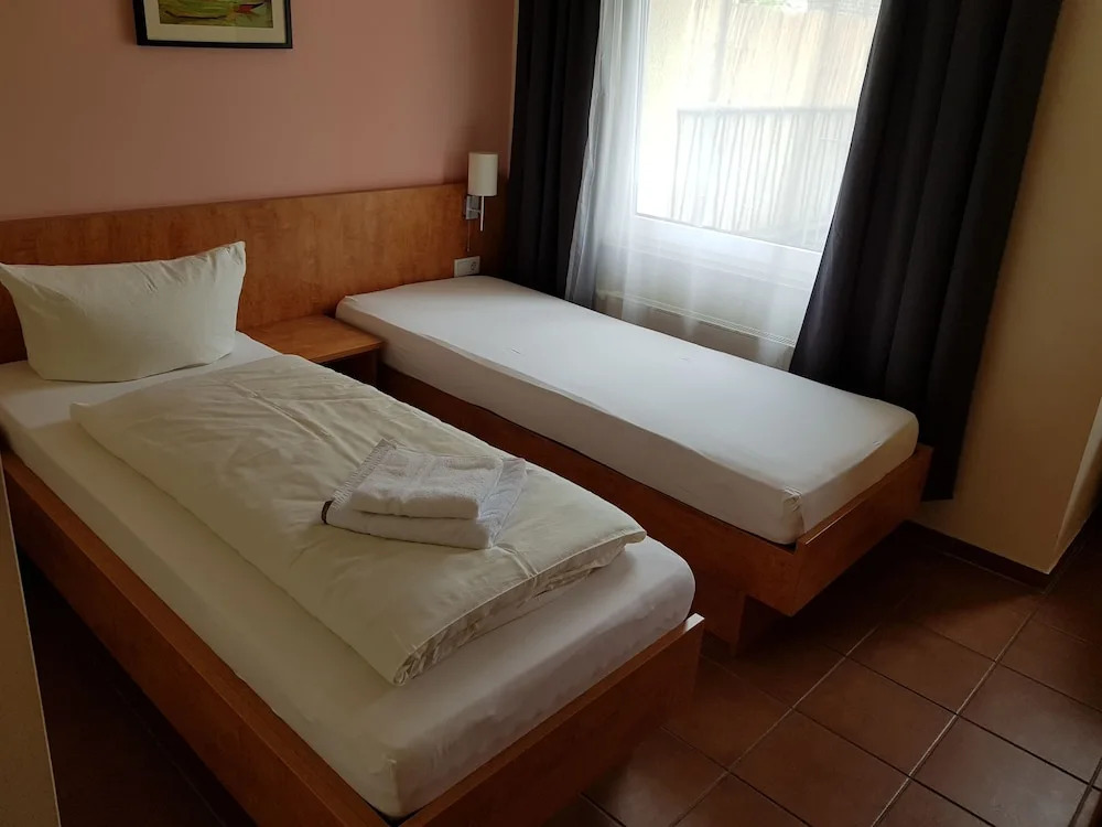Hotel Saint Denis Krefeld City
