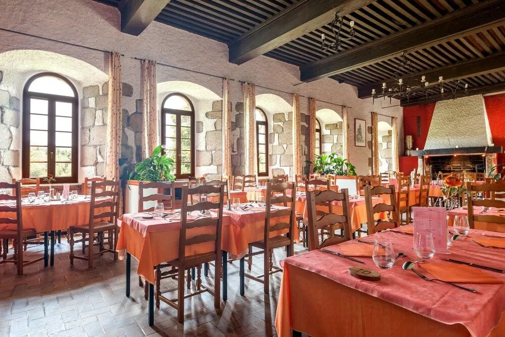 Hôtel Restaurant le Prieuré