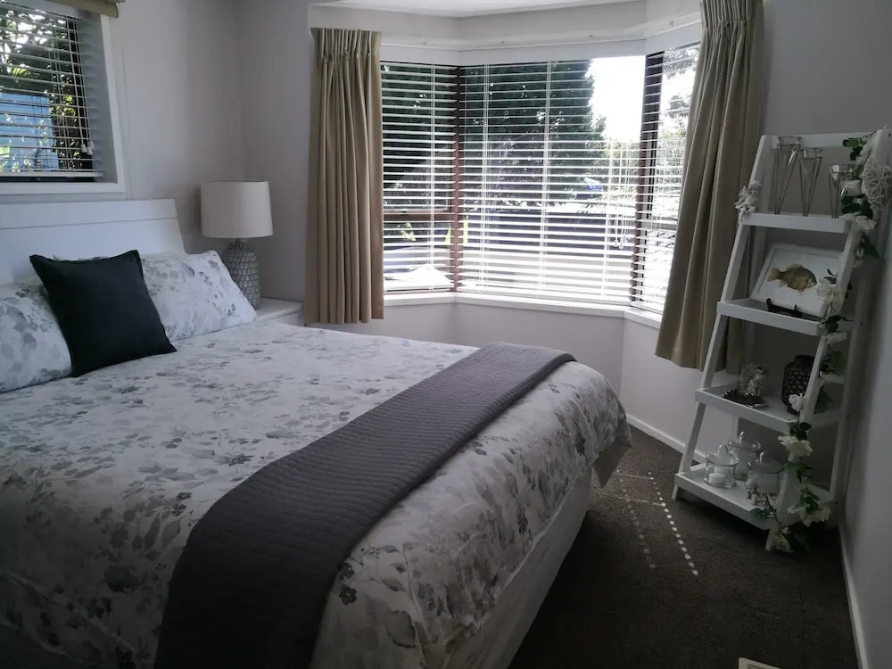 Peninsula Stay Apartments - Pohutukawa and Nikau