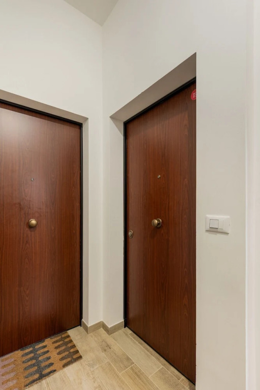 Menganti White Apartment by Wonderful Italy