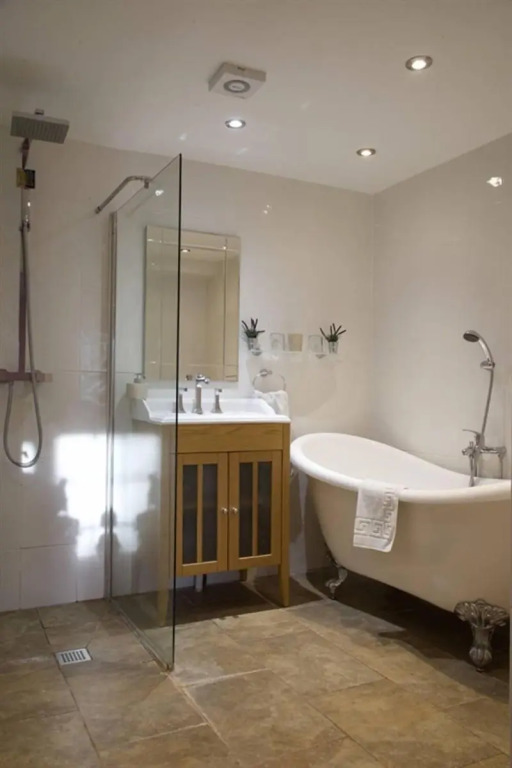 Stoneleigh Barn Bed and Breakfast