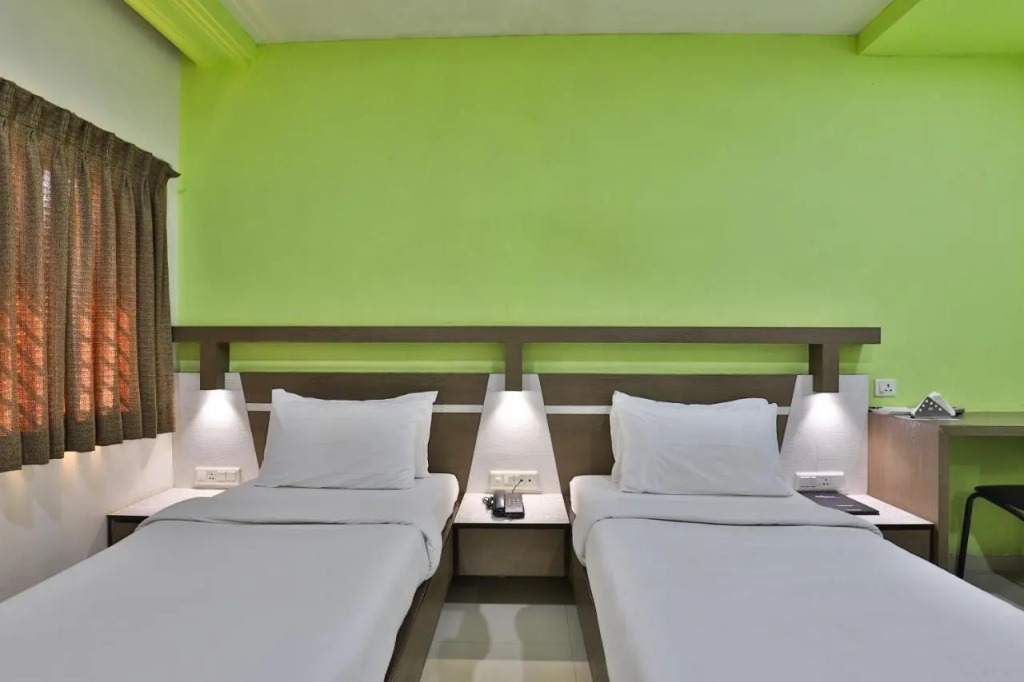 Hotel Merit
