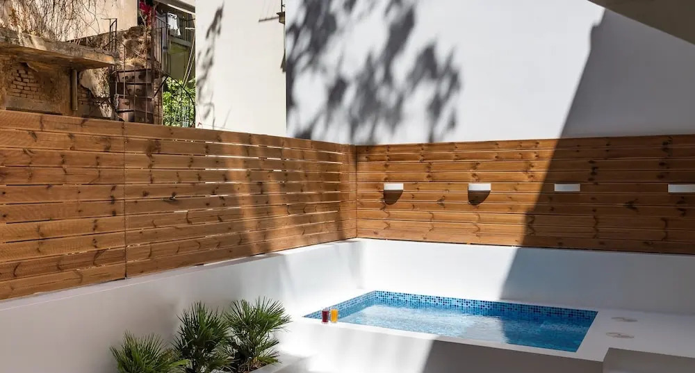 Nemeseos 82m² homm Apartment with Roof Garden and Pool