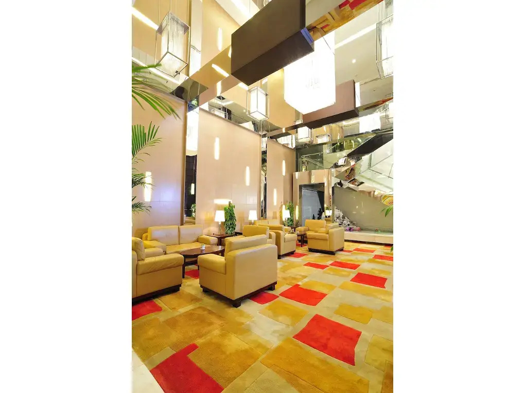 Roying Hotel