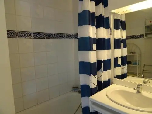 Languedoc Immobilier Villa Duplex Jardinet Piscine Plage - Hb278