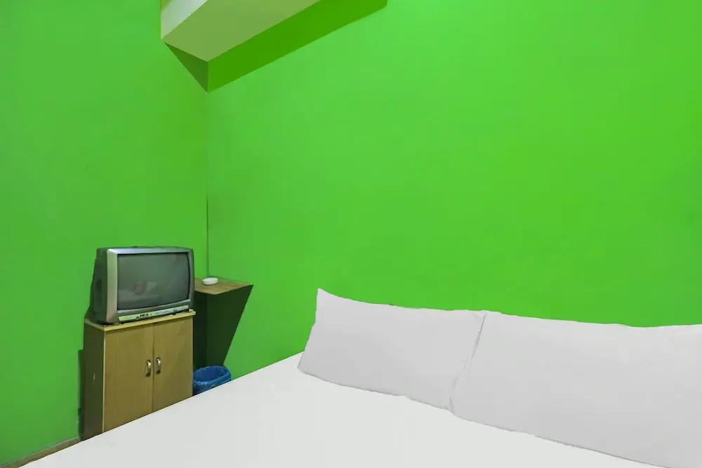 Hotel O Penginapan Pak DheNearMall Nagoya Hill