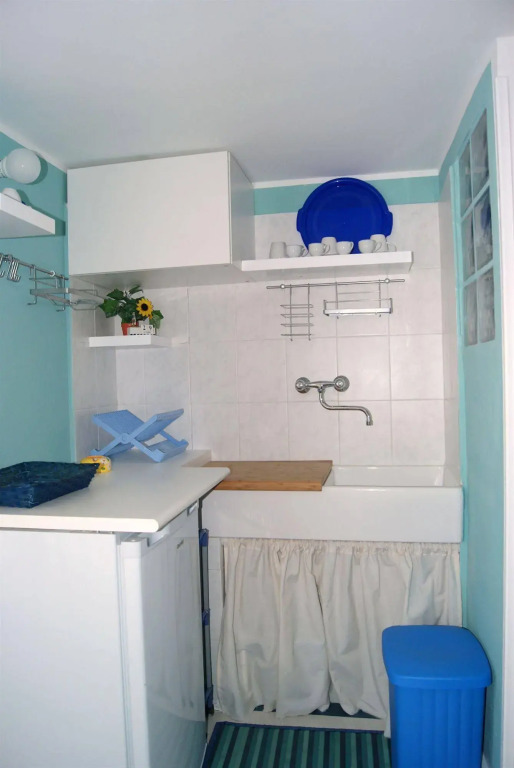 BeeClaire Guest House