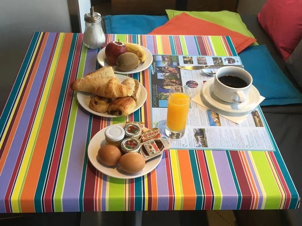 Tiercé Hotel