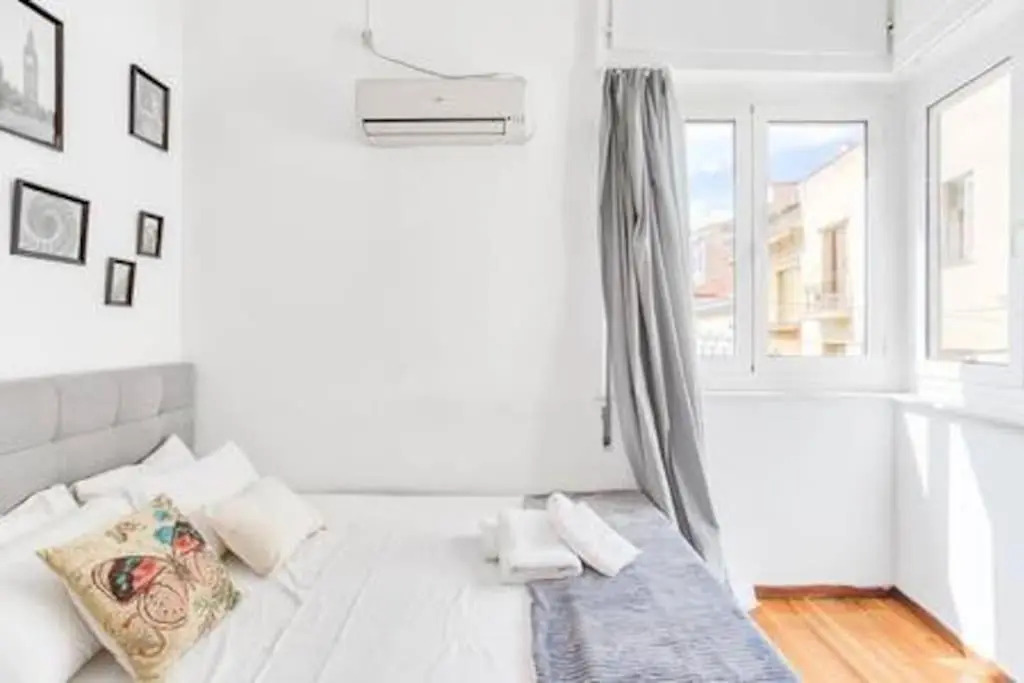 3Bdr Ideal Central Athenian Apt