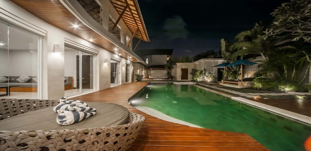 Luxury Villa Juno Seminyak