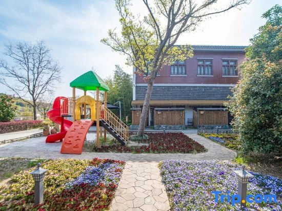 Xiangu Shibafang · Daomeng Starry Sky Homestay (Maoshan Forest World Official Store)