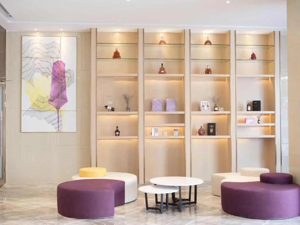 Lavande Hotel (Shenzhen North Railway Station, Gangtou Metro Station)