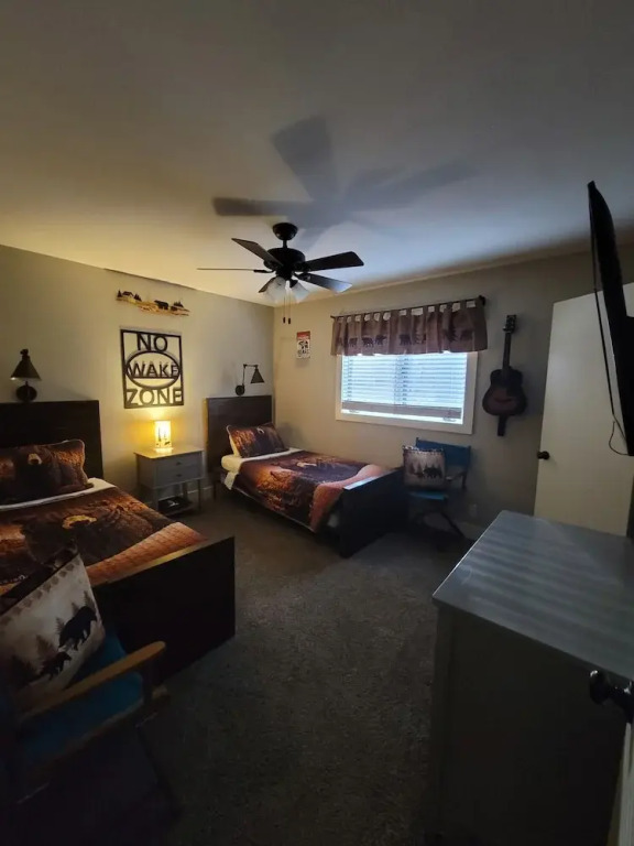 The Bear Den