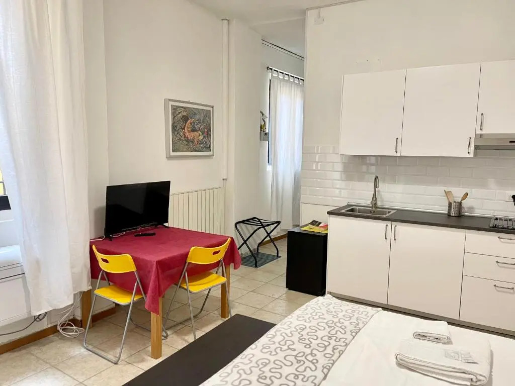 1-Tourist House Bologna-Cefalonia