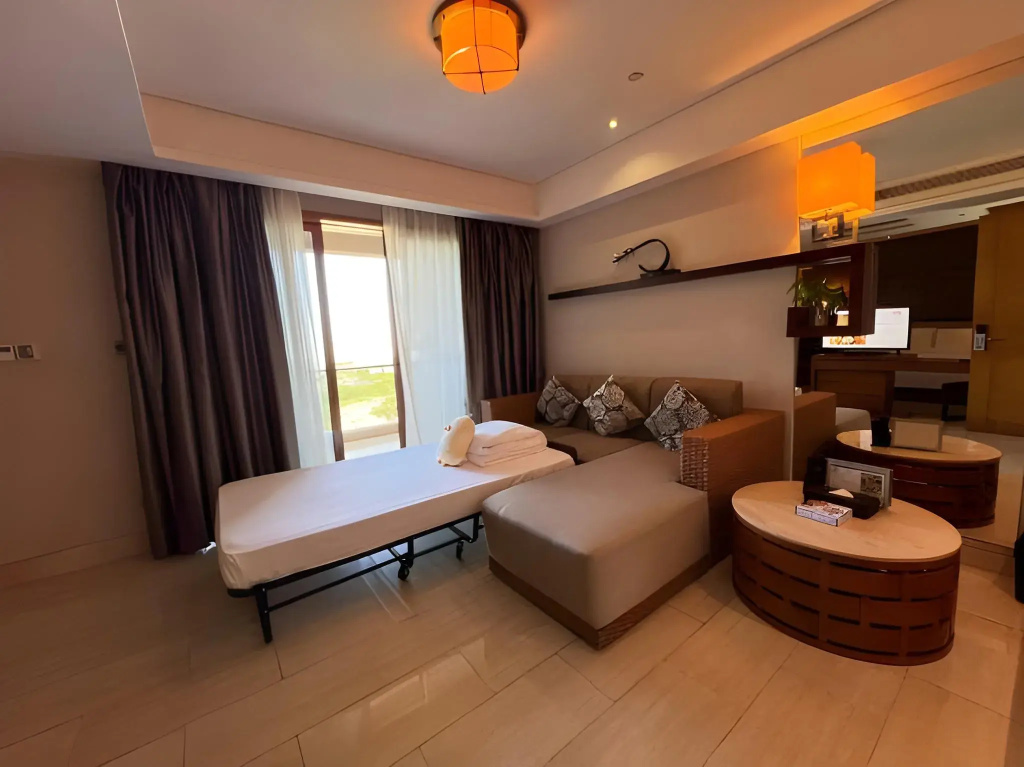 Sanya Phoenix Waterside Gloria Resort