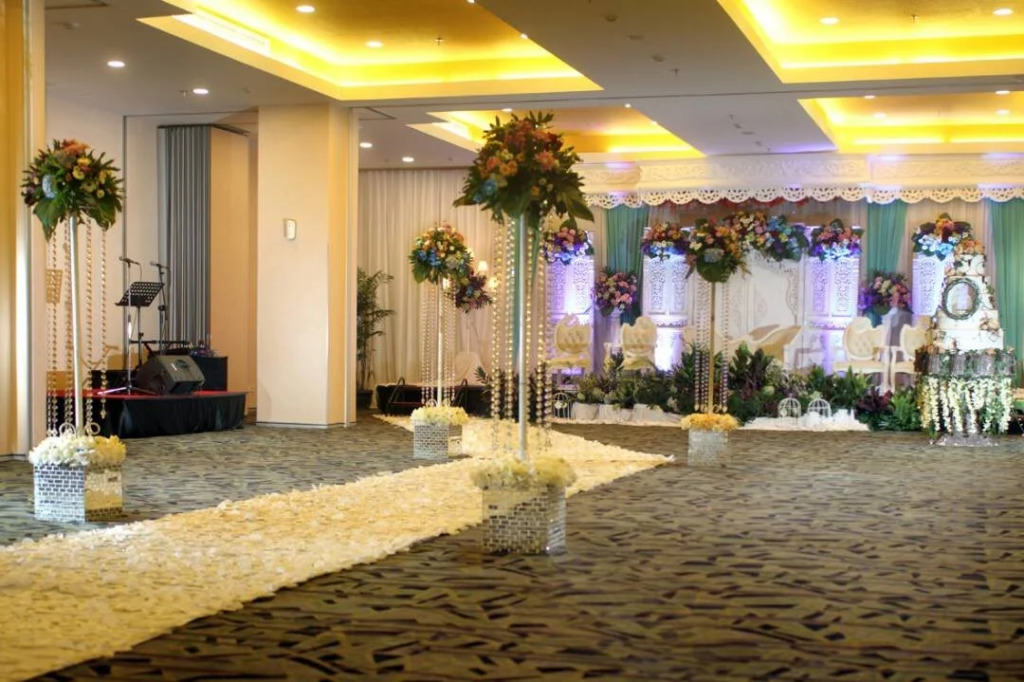 MaxOne Hotels at Pemuda