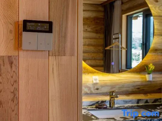 Tree Co Lodge