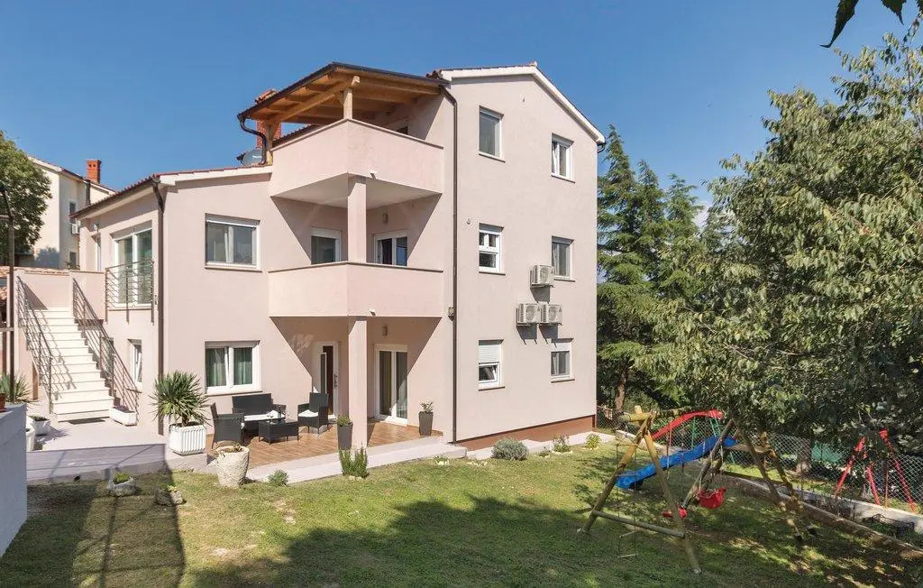 Apartment 1287