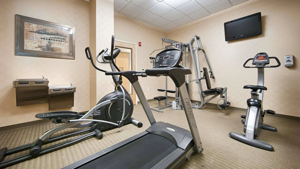 Best Western Plus Philadelphia Airport South - at Widener University
