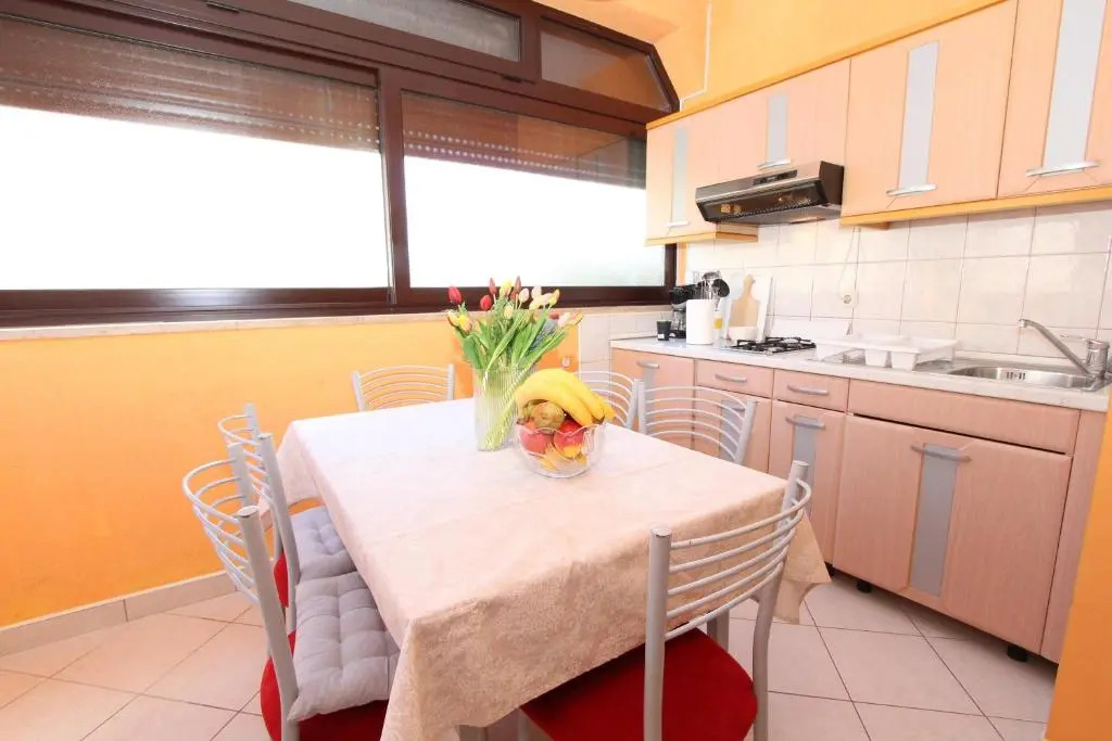 Apartments Rozi