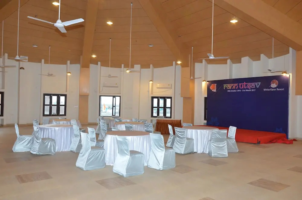 Praveg White Rann Resort Rann Utsav Dhordo