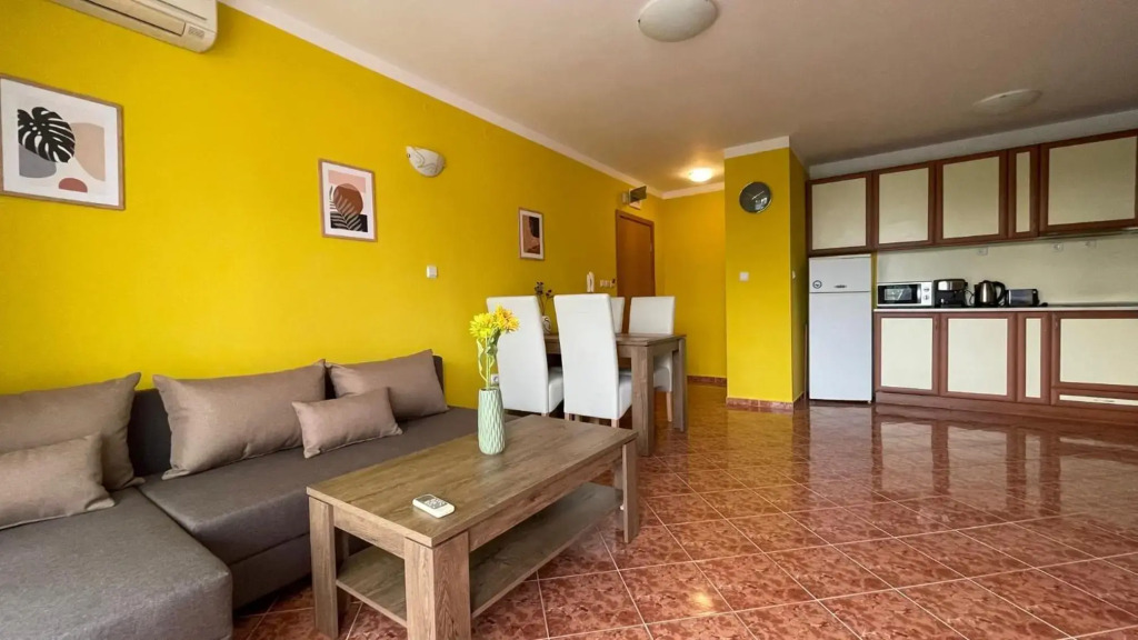 One Bedroom Apartment Anita C 19