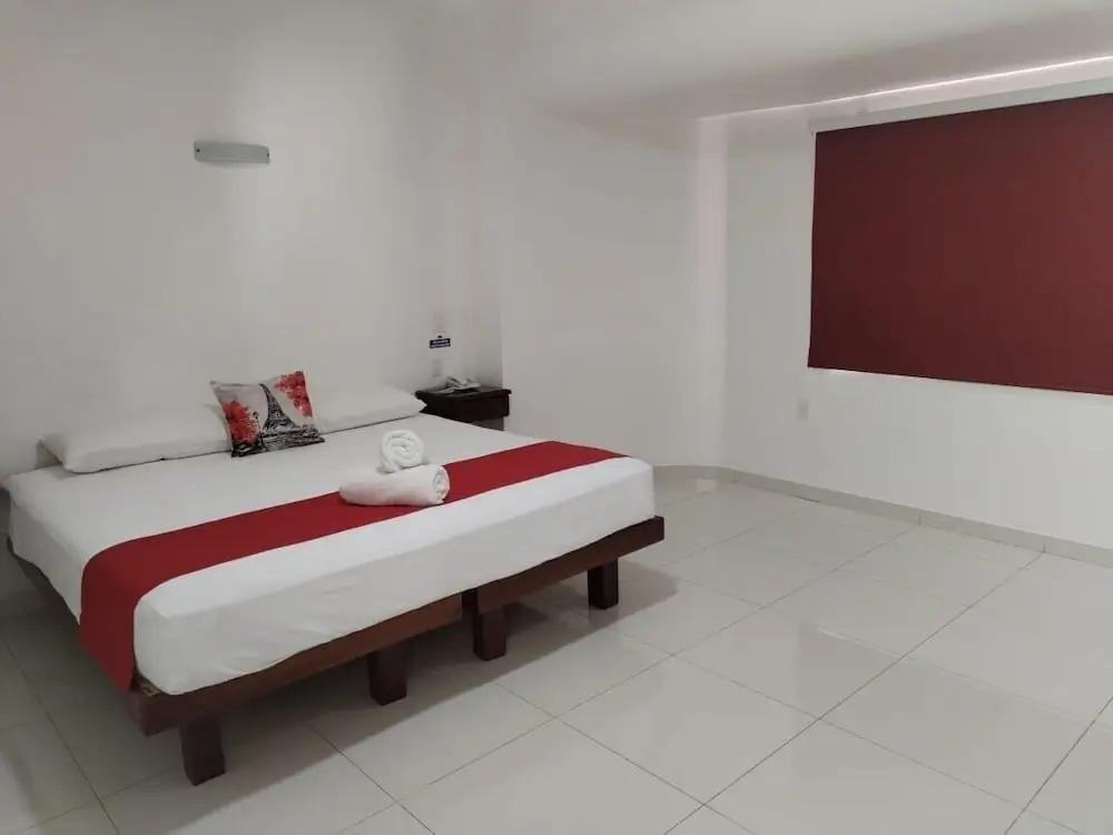 Hotel Cermar Plaza