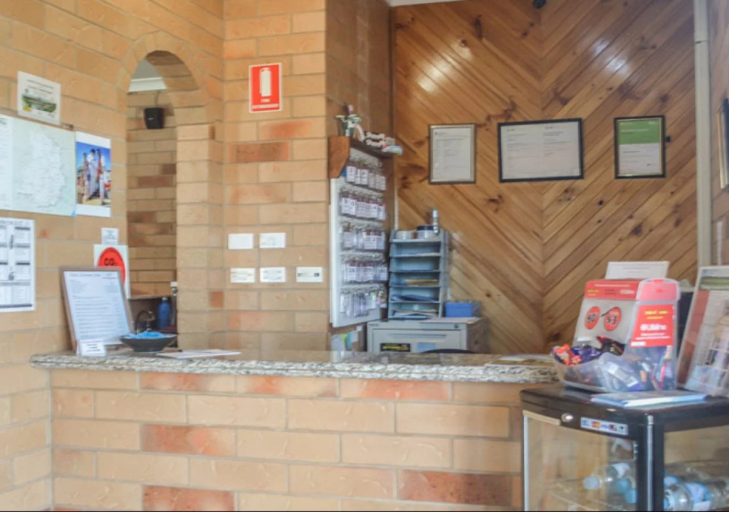 North Parkes Motel