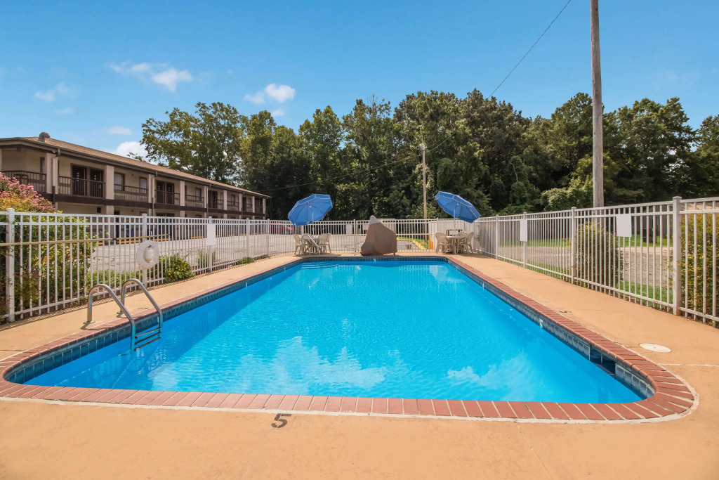 Best Western - McKenzie