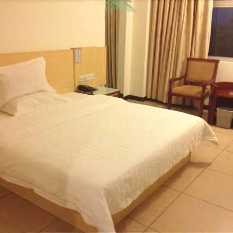 Yizuo Holiday Hotel